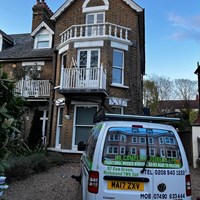 3 KEW GARDENS ROAD